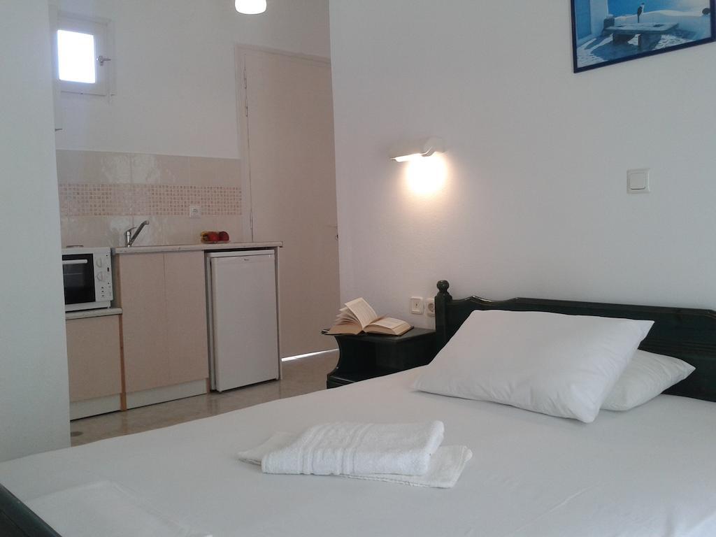 Chrisanthi Studios Agios Prokopios  Bagian luar foto